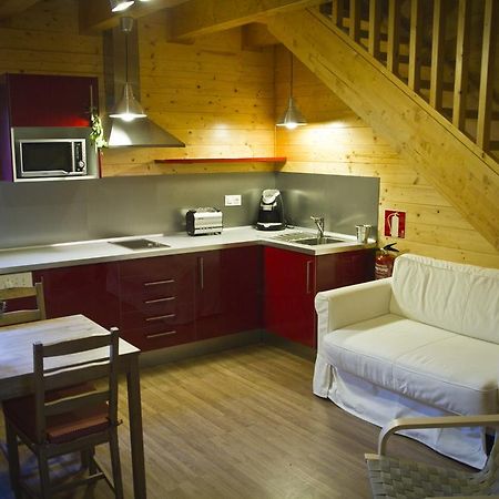 Apartamentos El Bosquet サン・クガ・デル・バリェス 部屋 写真