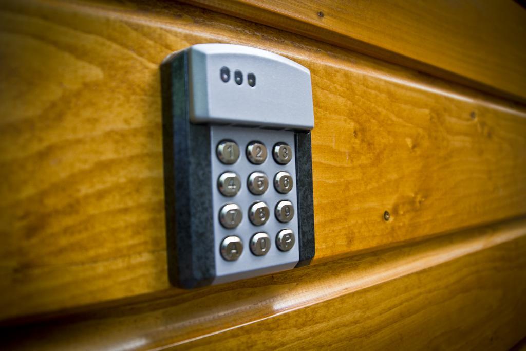 Apartamentos El Bosquet サン・クガ・デル・バリェス 部屋 写真