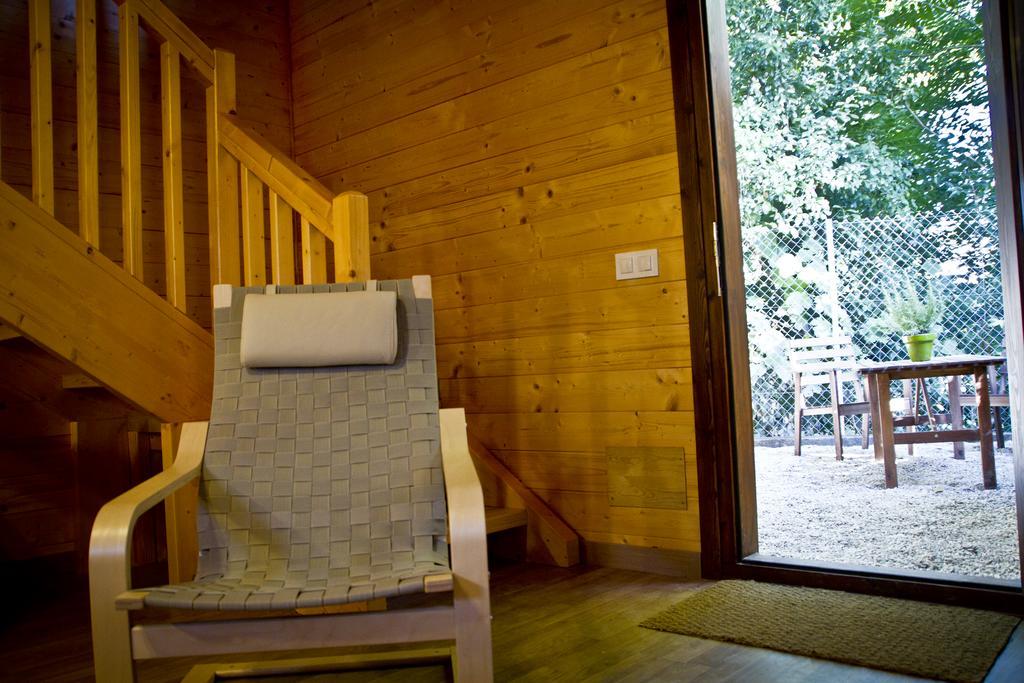 Apartamentos El Bosquet サン・クガ・デル・バリェス 部屋 写真